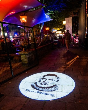 Papa Hemingway in Hameln