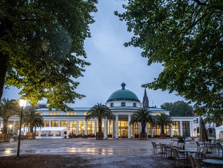 Hyllige Born und Wandelhalle